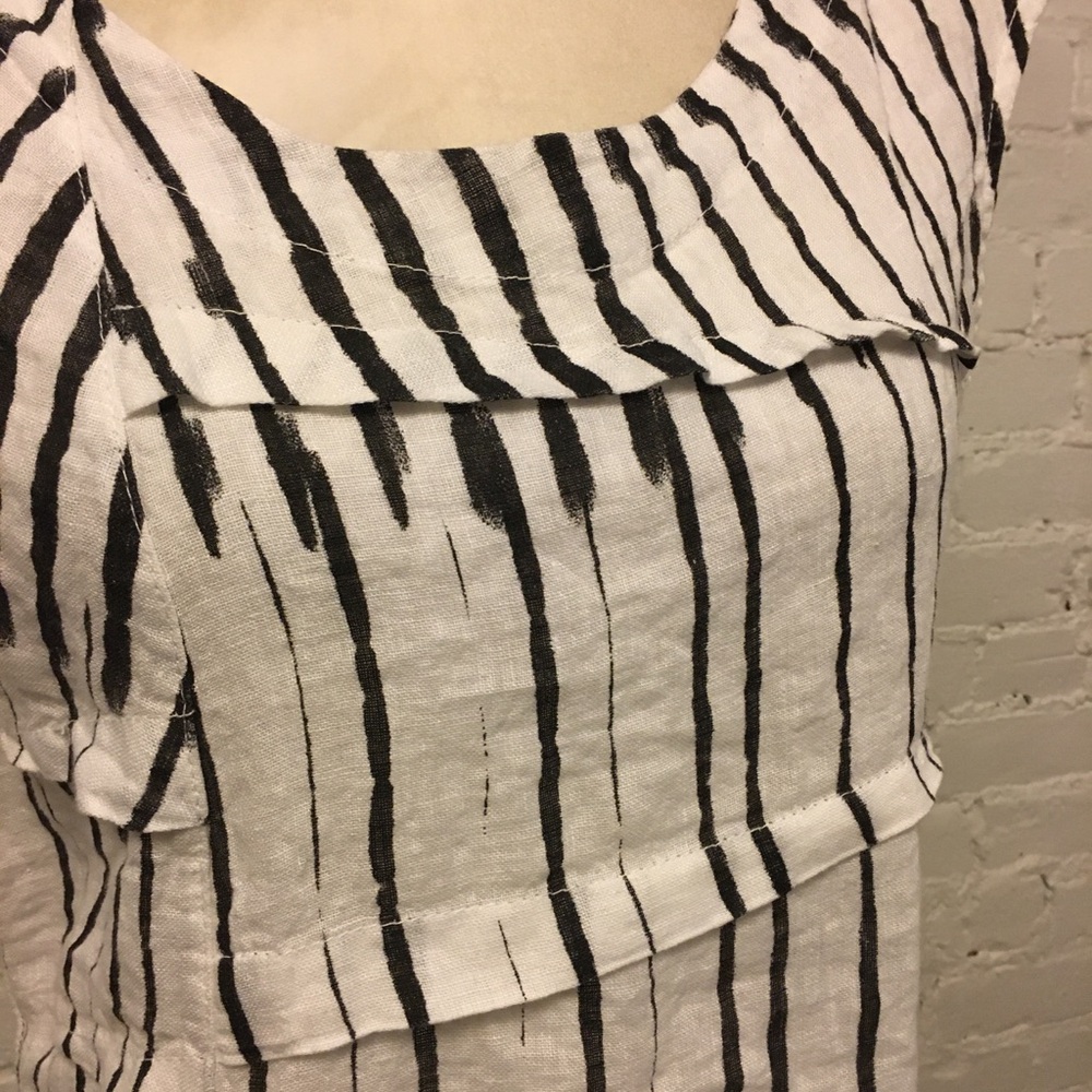 Inizio linen asymmetric sleeveless top black white stripe m - Picture 2 of 7